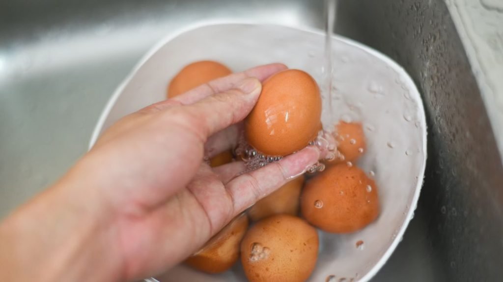 Safely Washing Fresh Eggs